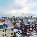 Grosse - Boxspring - Rodelwiese - Balkon - 4 Personen Appartement Braunlage