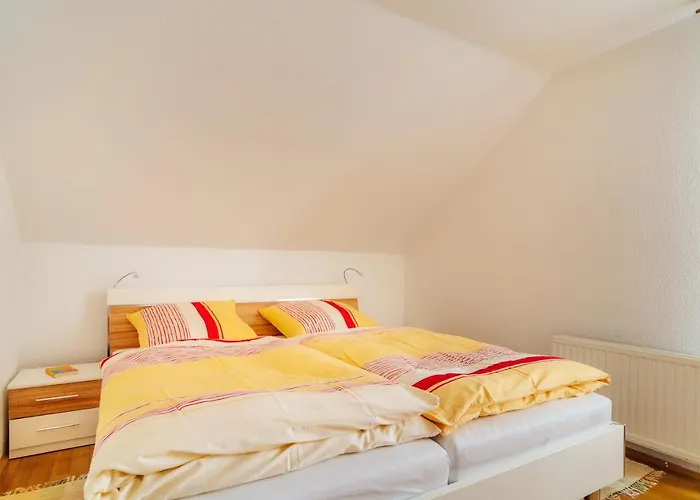 Grosse - Boxspring - Rodelwiese - Balkon - 4 Personen Braunlage