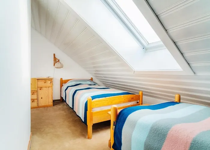 Grosse - Boxspring - Rodelwiese - Balkon - 4 Personen Daire *